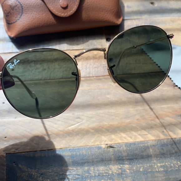 Ray-Ban Round Metal Sunglasses - Picture 3 of 11